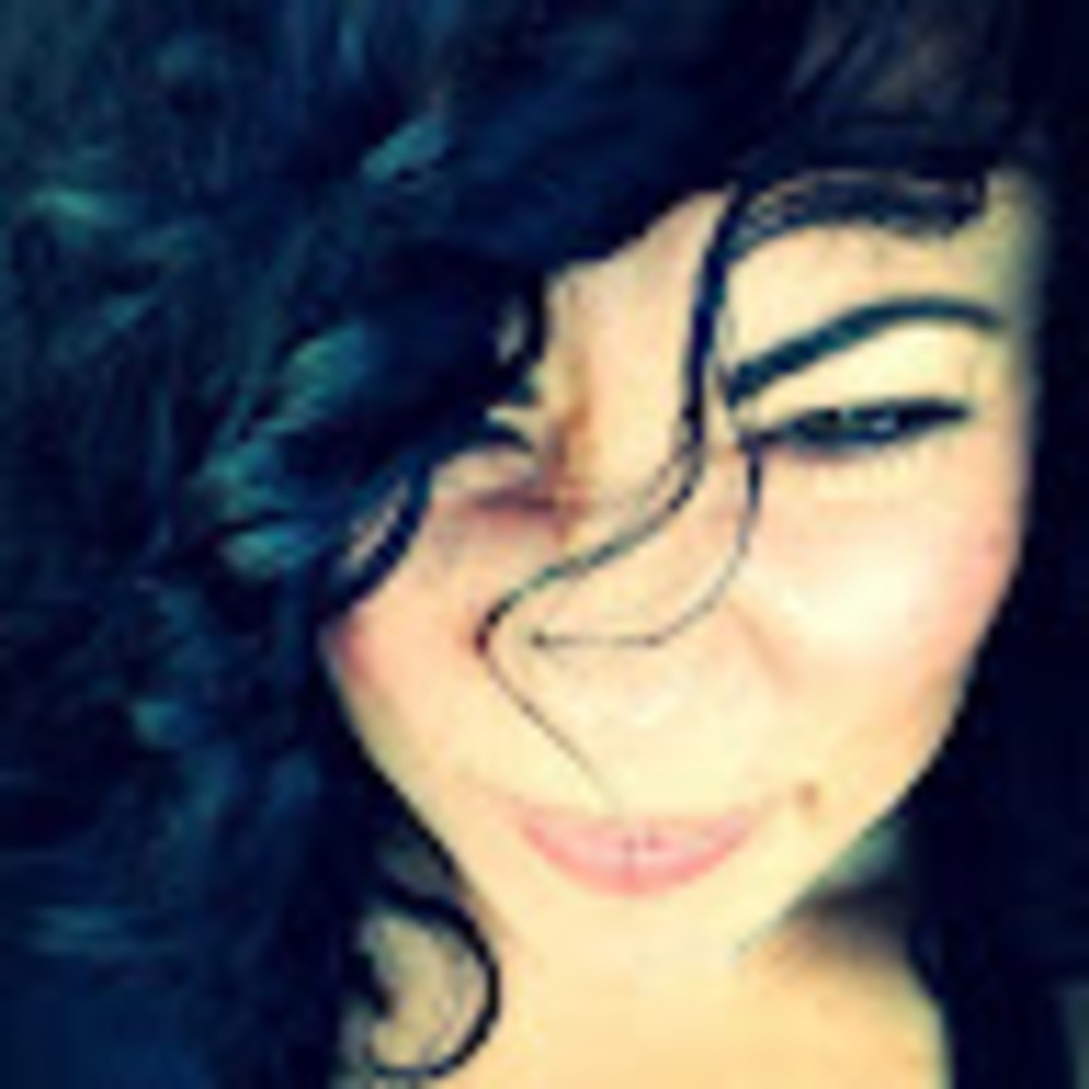 Meet your Posher, Elisa